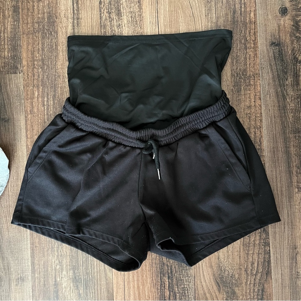 Maternity shorts
